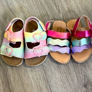 Toddler sandals, size 5! Two separate pair for the price of one•